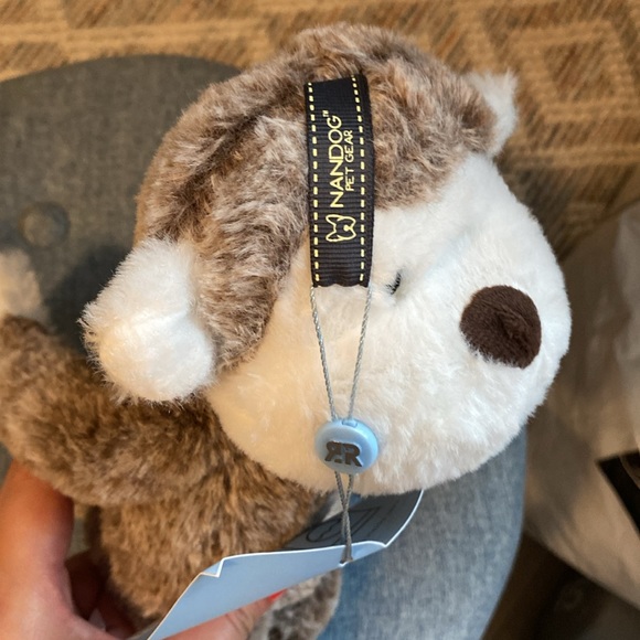 NANDOG PET Plush monkey pet toy with squeaker NWT 🫶🎉 - Picture 8 of 9